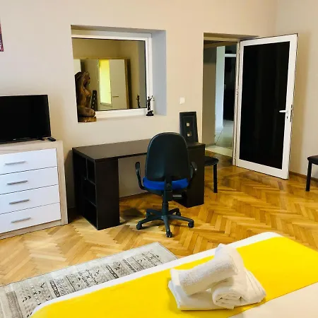 Apartment Ultra-central Just In Union Squere Timisoara