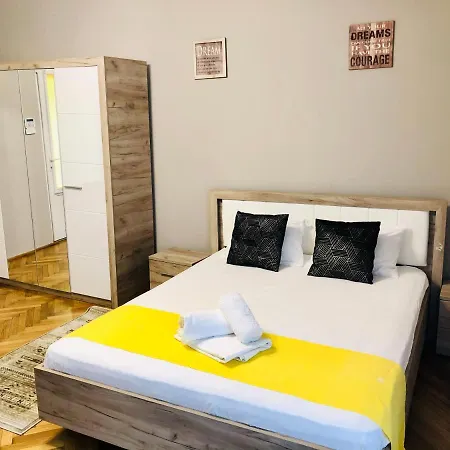 Ultra-central Just In Union Squere Apartment Timisoara