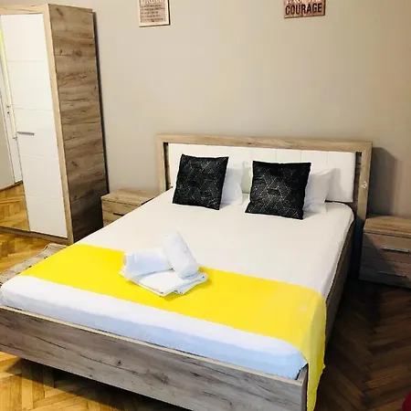 Ultra-central Just In Union Squere Timisoara