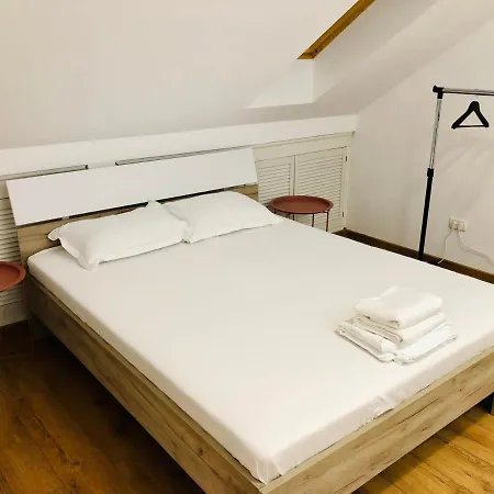 Ultra-central Just In Union Squere Apartment